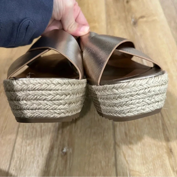 Naturalizer Women’s Silver Open Toe Buckle Espadrille Wedge Sandals Size 7.5 GUC - Picture 8 of 12